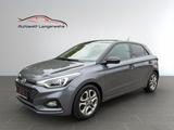Hyundai i20 Advantage*Navi*RFK*SHZ*8-Fach*1.Hand* - gebrauchte Hyundai i20 aus dem Jahr 2020