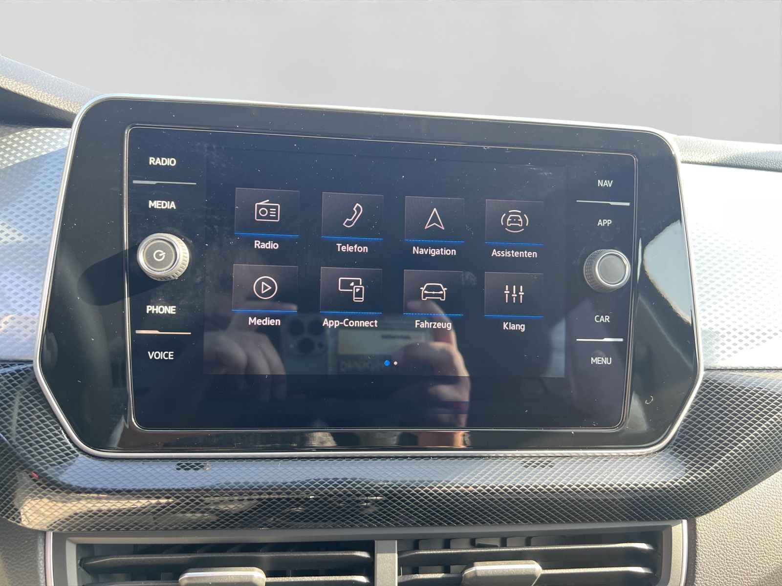 Volkswagen T-Cross - Bild 12