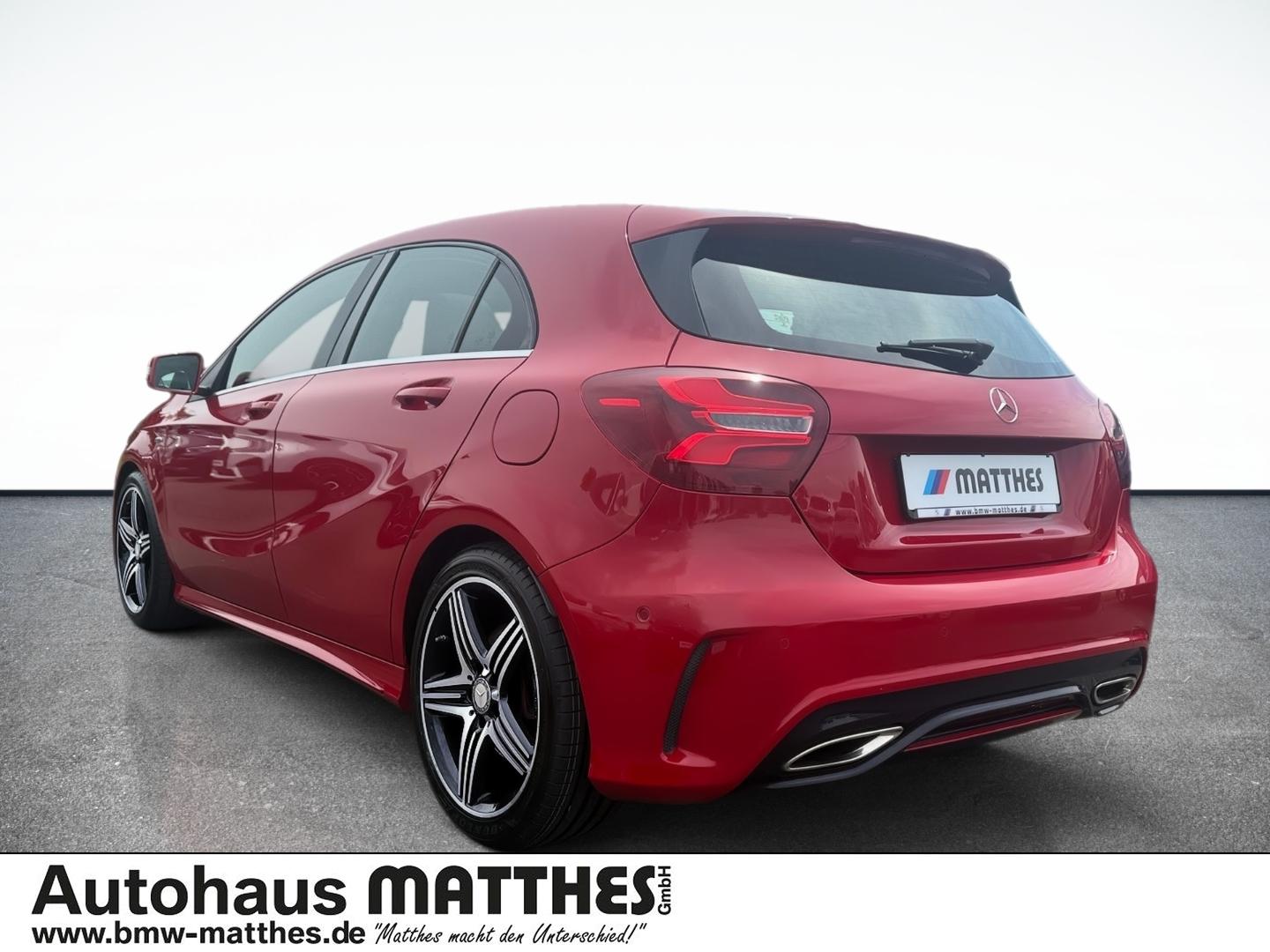 Mercedes-Benz A 250 Sport 4MATIC LED RFK PDC Pano Sitzheizung