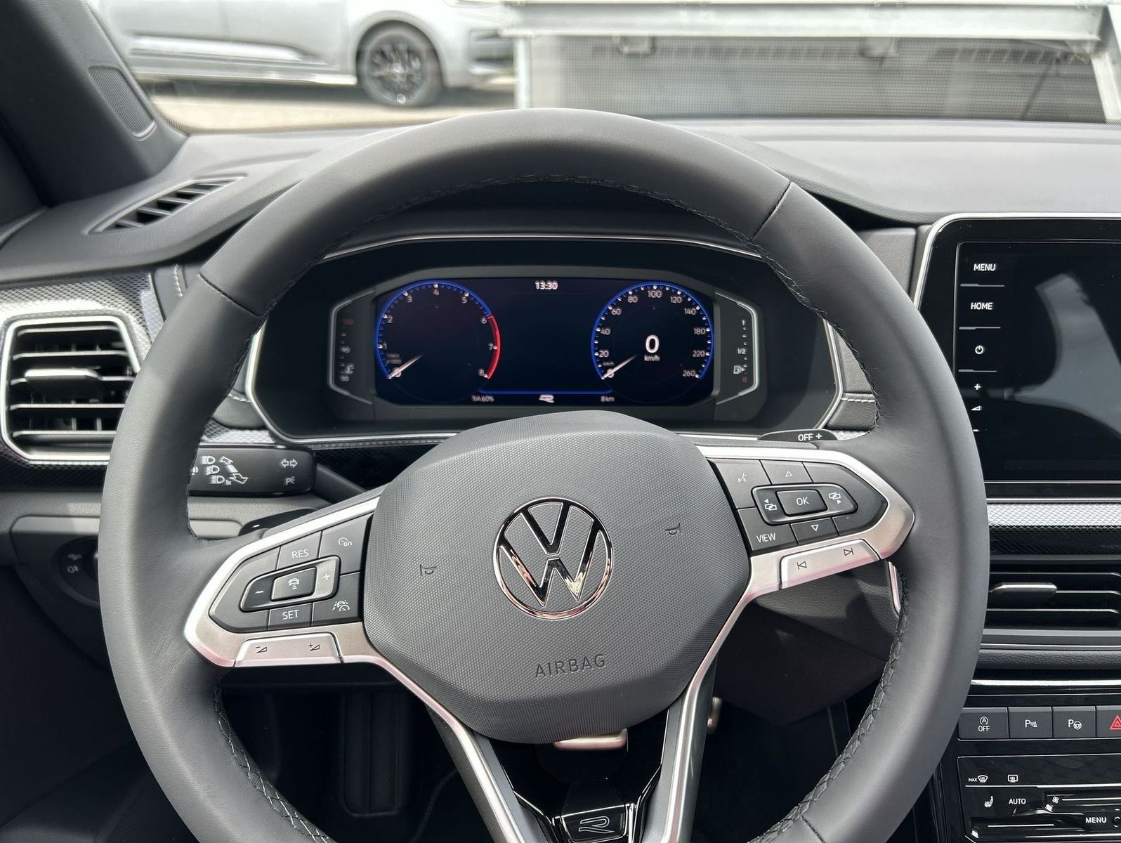 Volkswagen T-Cross - Bild 9