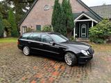 Mercedes-Benz E 320 CDI T AVANTGARDE Avantgarde - Mercedes-Benz E 320 aus 2005: Cdi