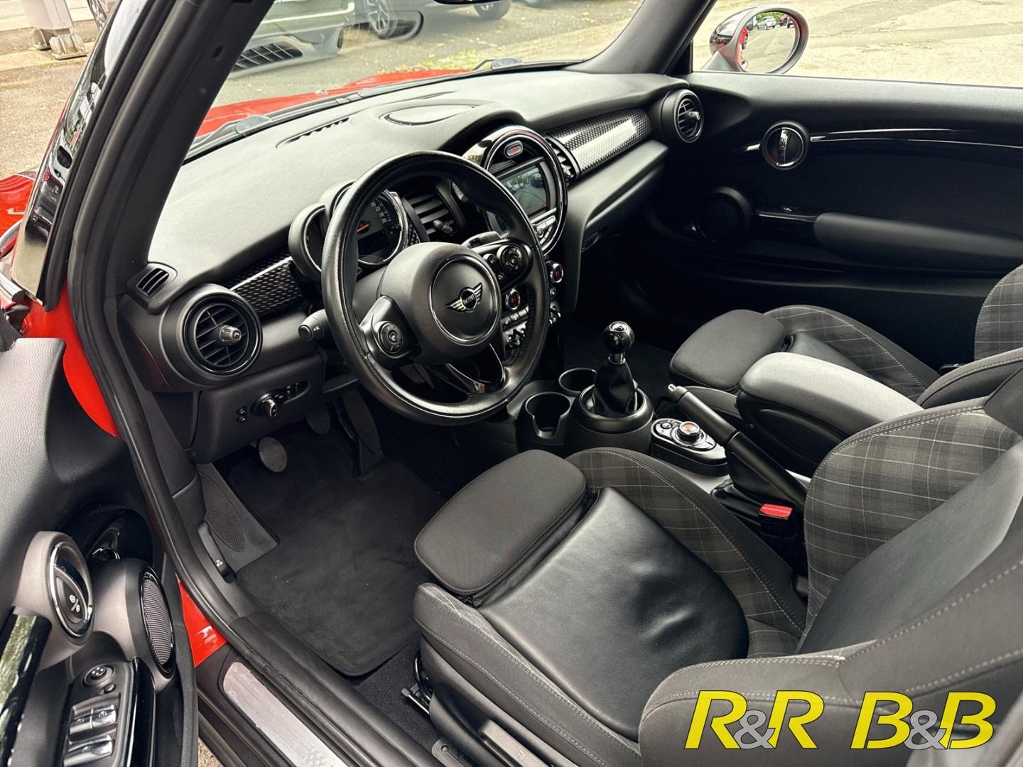 MINI Cooper S Cabrio NAVI+KAMERA+SHZ+PDC