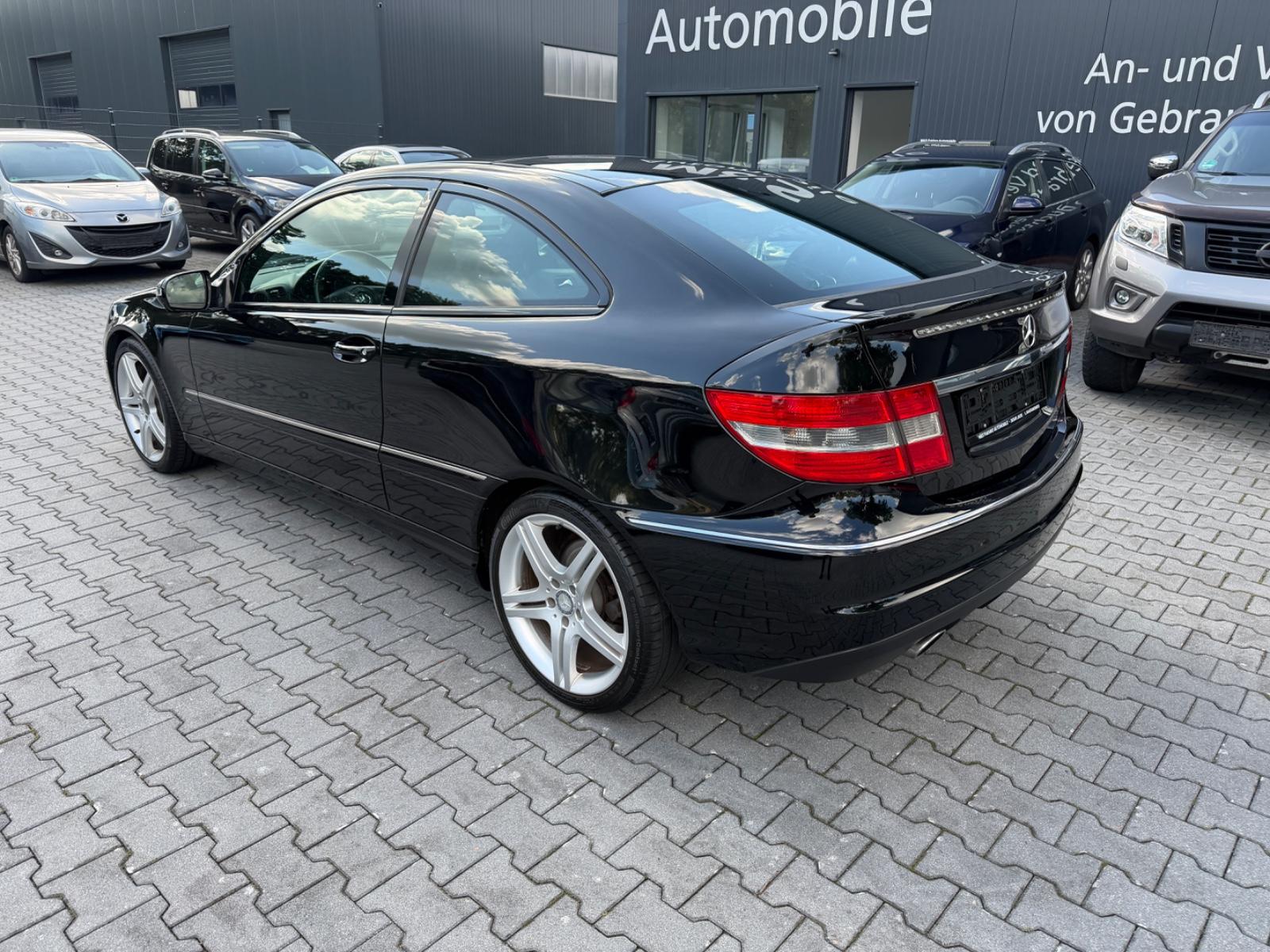 Mercedes-Benz CLC 200 Kompressor*XENON*PANO*TÜV NEU*6 GANG