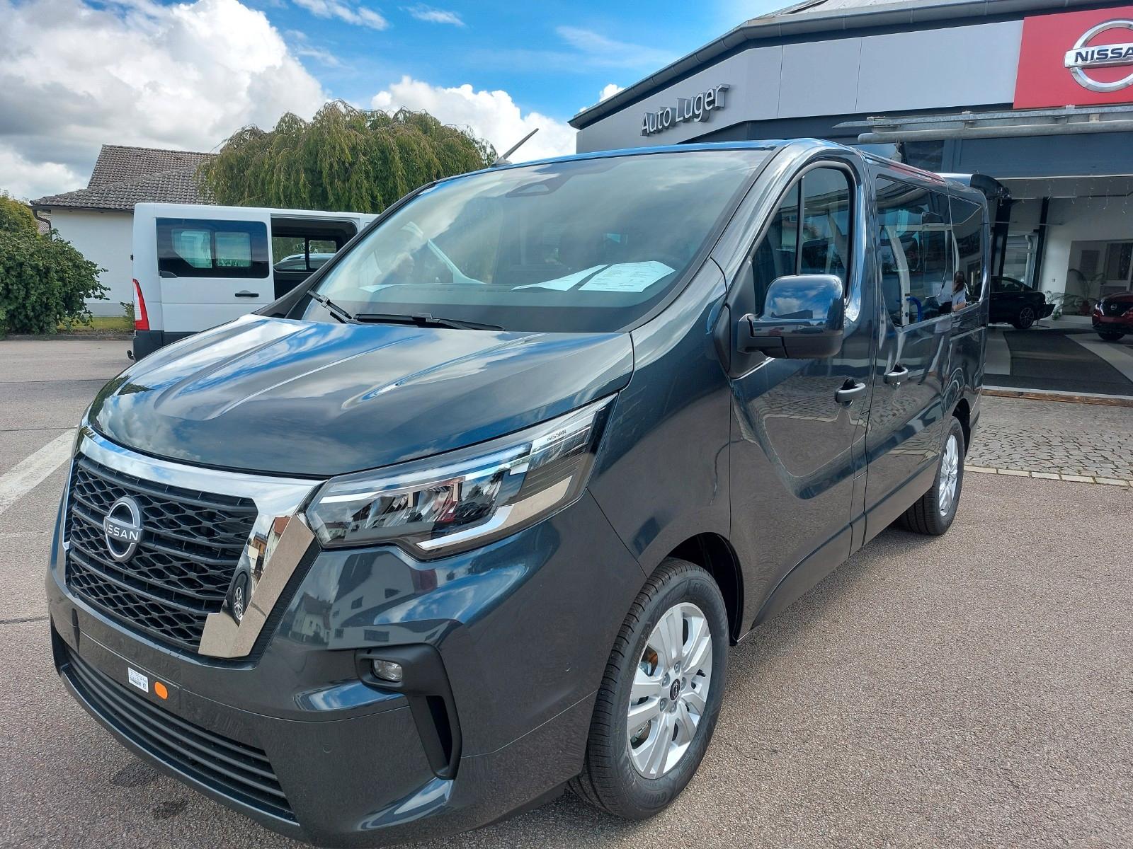 Nissan Primastar Kombi L1H1 2,8t Tekna 9-Sitze