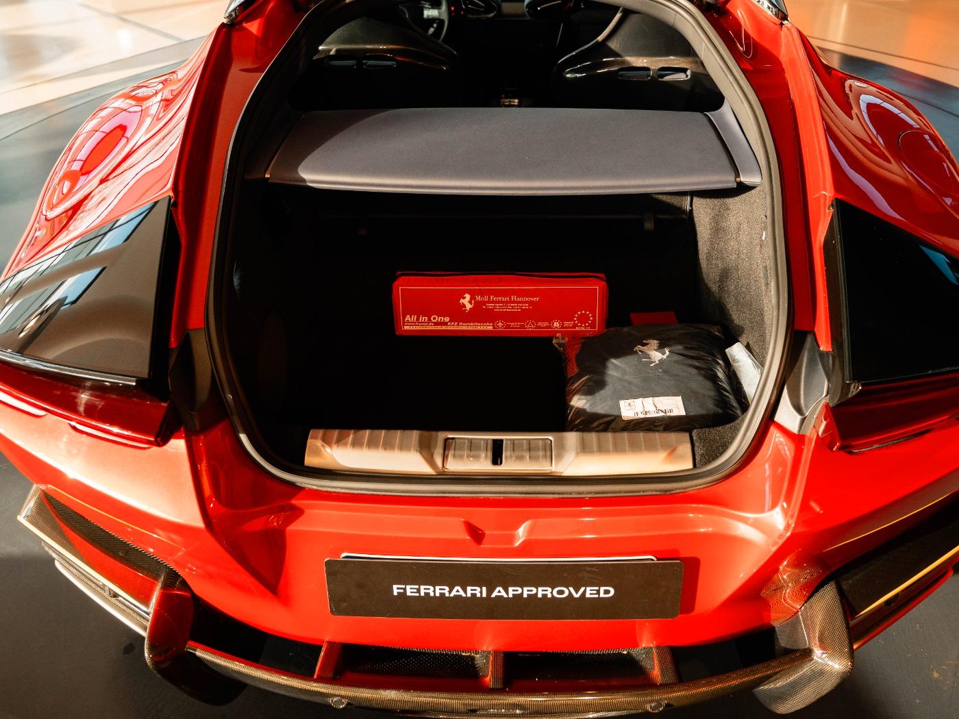Ferrari 12Cilindri Panoramadach*Lift*HiFi-Burmester