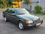 Mercedes-Benz C 180 Classic /klima /Ahk - Mercedes-Benz C 180 aus 1993