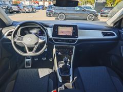 VW T-Roc Move 116 PS AHK STANDHEIZUNG VW T-Roc Move 116 PS AHK STANDHEIZUNG