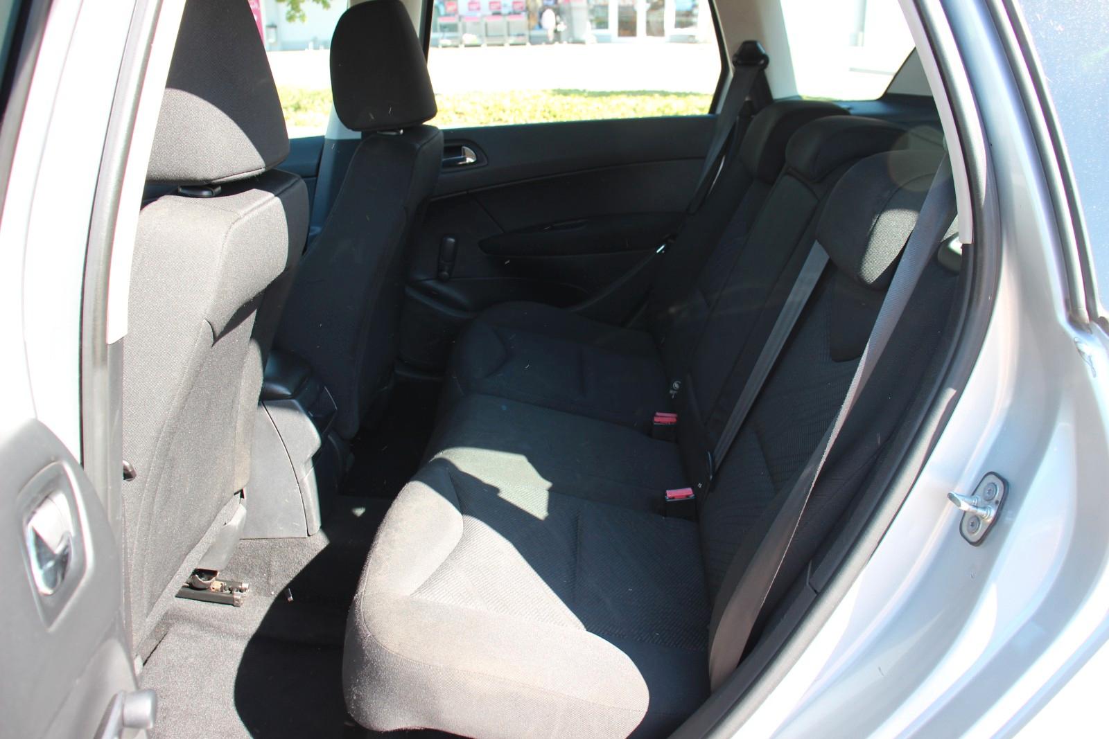 Peugeot 308 2010 — photo 13