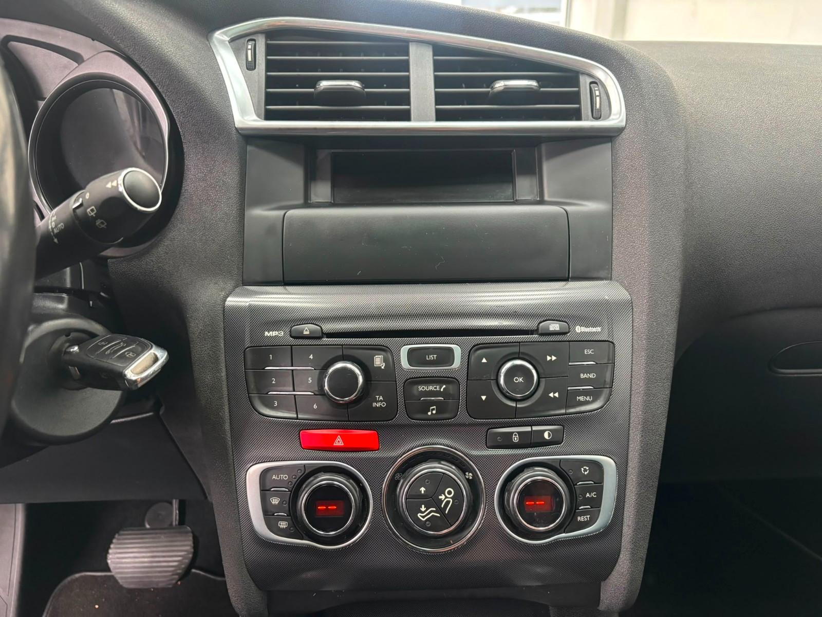 Citroën C4 Lim. Exclusive Automatik _Historie lückenlos