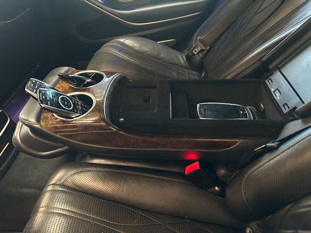 MYAUTOCENTER – Gebraucht- und Jahreswagen mit Werkstattservice in Pfaffenhofen Mercedes-Benz S 65 AMG Lim. *Exclusiv*Chauffeur*TV*Memory*360°