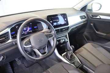 Volkswagen T-Roc 1.5 TSI Life AID+CARPLAY+LED+AHK