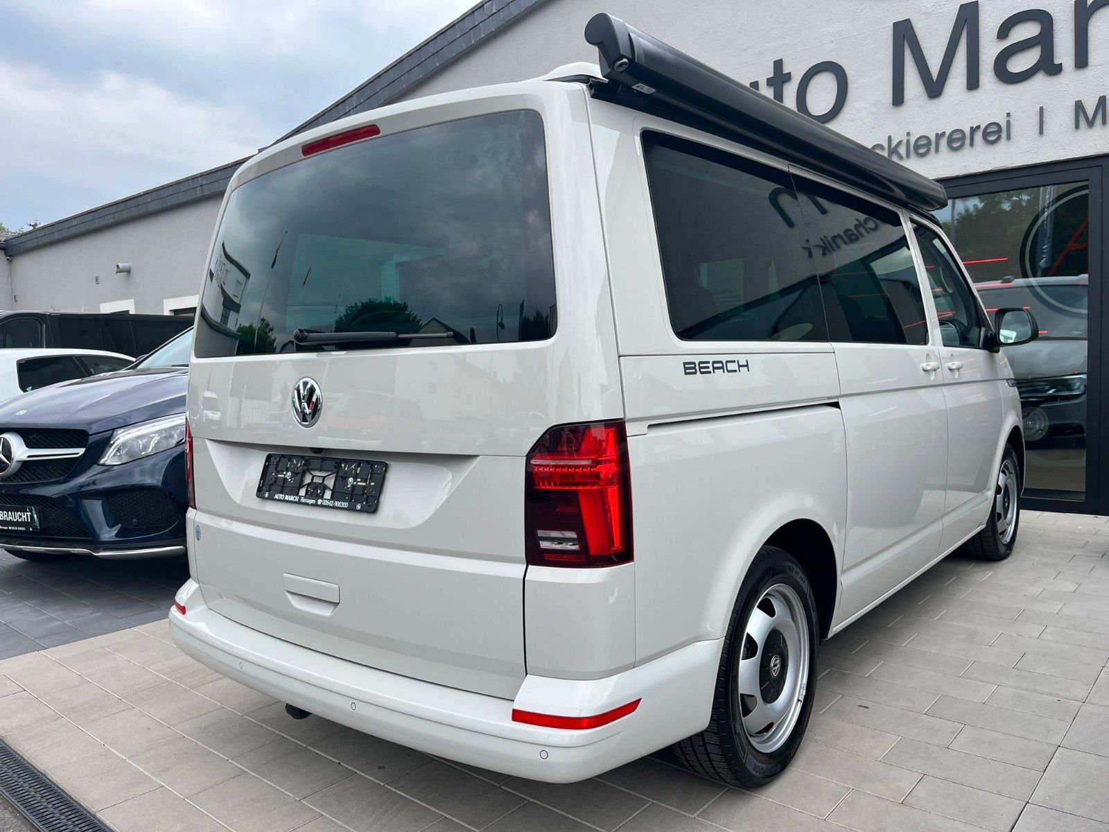 Fahrzeugabbildung Volkswagen T6 California 2.0TDI 4Motion Beach Camper