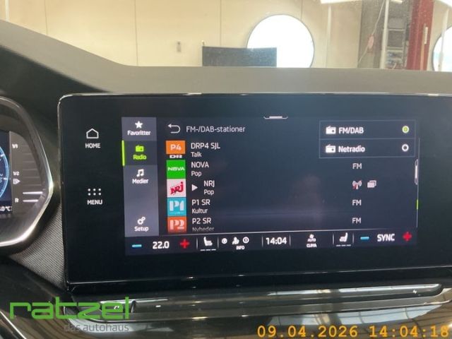Fahrzeugabbildung SKODA Octavia Style Combi 1.5 TSI Navi AHK LED Komfort