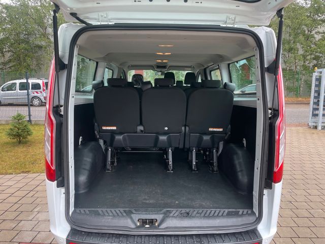 Fahrzeugabbildung Ford Transit Custom Kombi 320 L2 Trend(9Sitze/Hecktür
