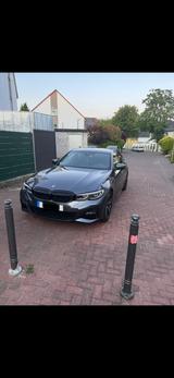 BMW 320d M Sport  Laser Garantie Vollausstattung - BMW 320: Standheizung, 320d