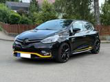 Renault Clio IV R.S. 18**Top Zustand** - Renault Clio: 5 Türen
