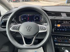 VW Touran R-Line 150PS DSG #ACC #NAVI #IQ. VW Touran R-Line 150PS DSG #ACC #NAVI #IQ.