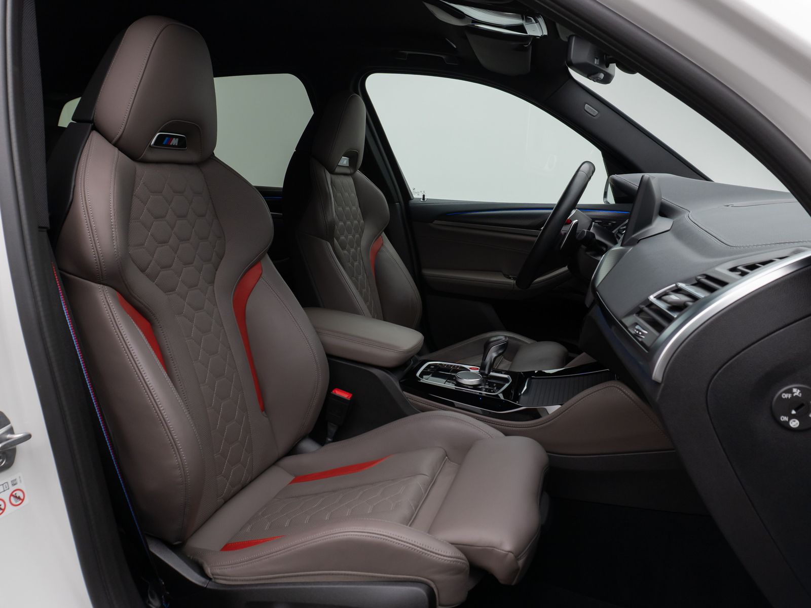 Fahrzeugabbildung BMW X3 M Competition Kamera HUD DAB H/K AHK 21Zoll