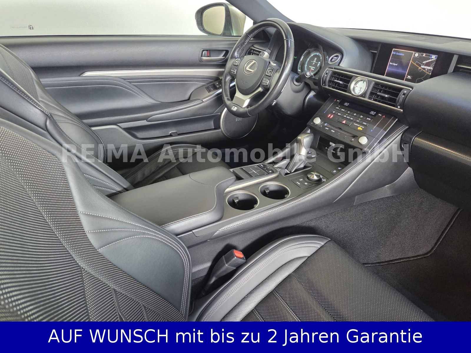 Fahrzeugabbildung Lexus RC 300h Coupé Automatik F SPORT, Leder