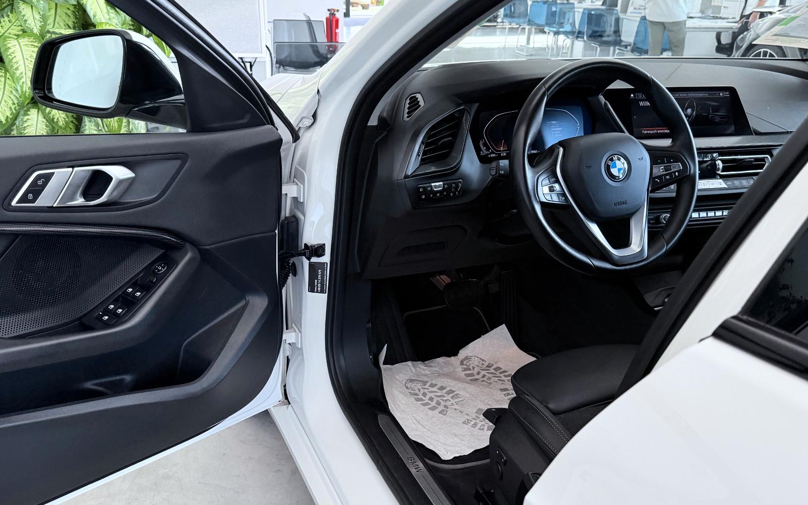 BMW 1 Series d Sport Line (F40) *LED*HeadUp*PDC*SHZ, миниатюра 8