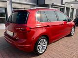 Volkswagen Golf Sportsvan VII Highline /Panorama/ACC/Navi - Volkswagen Golf: Van