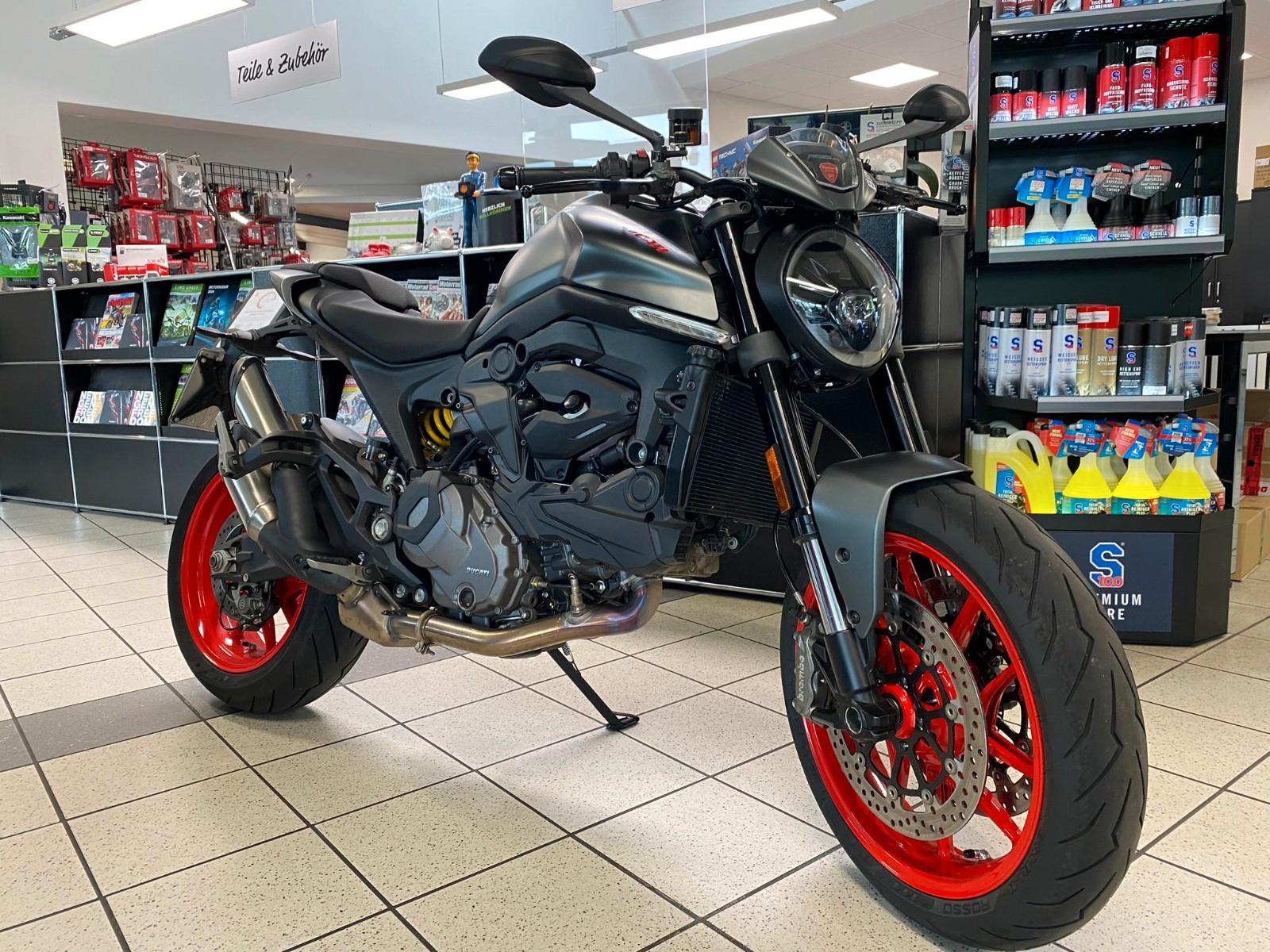 Ducati MONSTER  Plus  -Team Wahlers Scheeßel