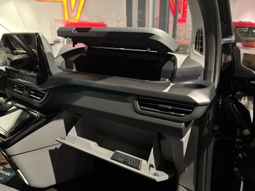 Ford Tourneo Custom Aut L2 Tit X 4WD Standheizung