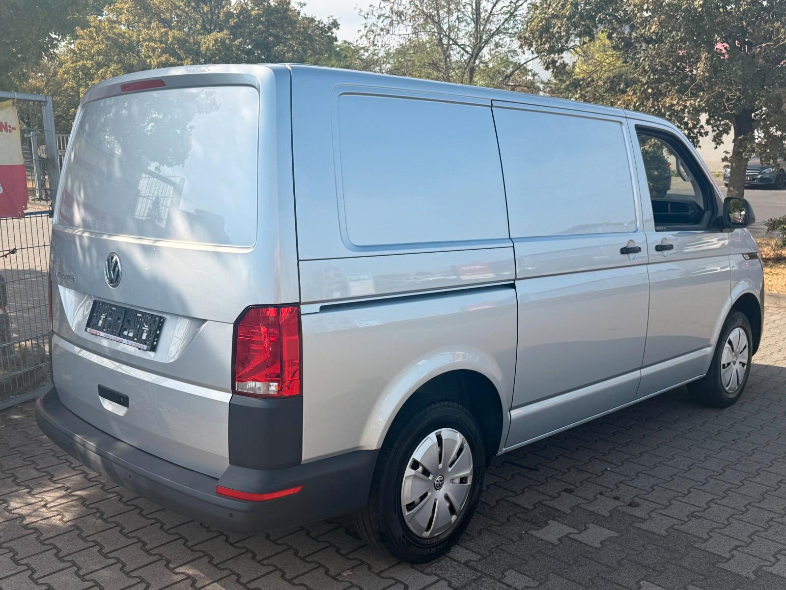 Volkswagen T6.1 2.0 TDI Transporter Kasten FWD*GR.NAVI*PDC*