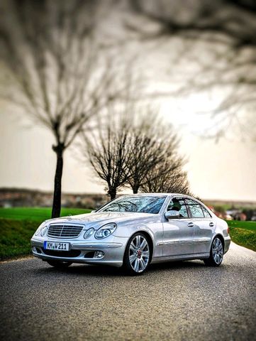 Mercedes-Benz Mercedes E200