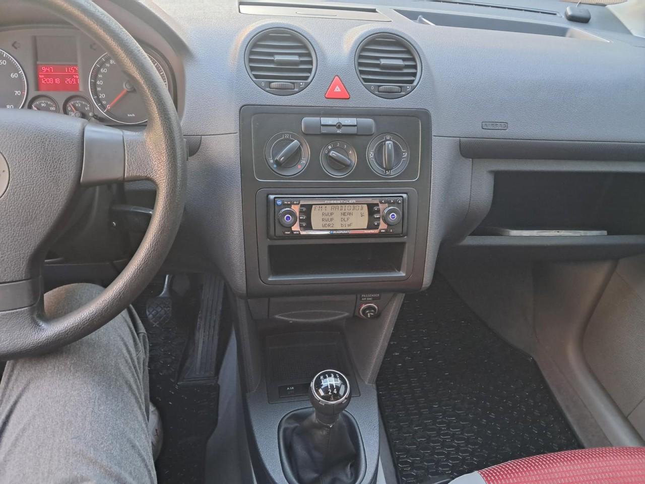 Volkswagen Caddy Life 102PS NAVI KLIMA EL. FH ZV M. FB NSW