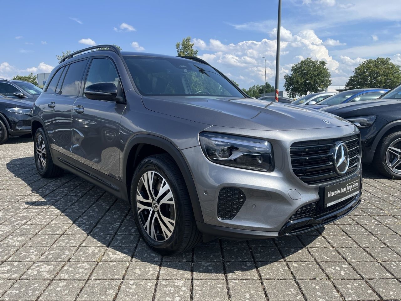 Mercedes-Benz GLB 220 d 4M NIGHT PROGRESSIVE MULTIBEAM TOTW foto 4