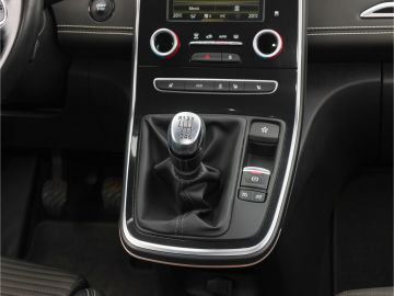 Renault Scenic IV BOSE Edition 1.3 TCe AHK Navi