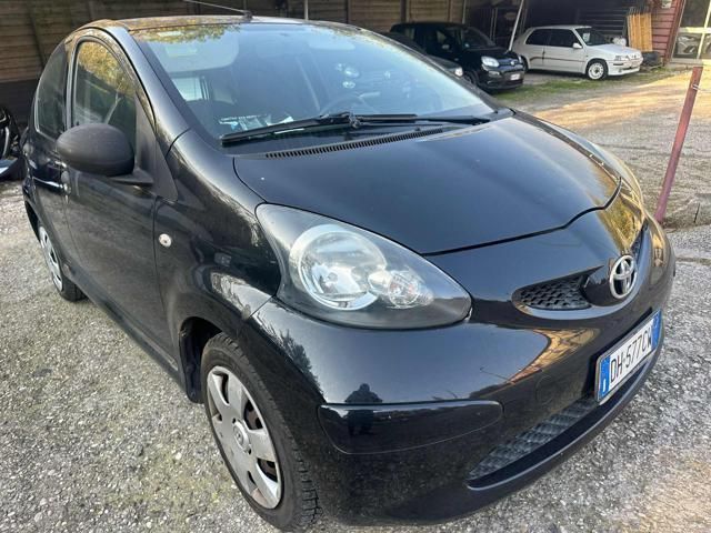 Toyota TOYOTA Aygo 90,294km senza nessun lavoro da fare