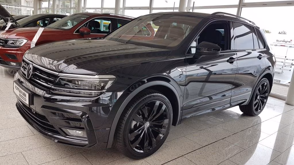 Volkswagen Tiguan 2.0 TSI Highline R-Line Black Style DSG