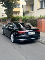 Audi A8 L 4.2 TDI clean diesel tiptronic quattro - - Audi A8 mit Diesel-Antrieb: 4.2