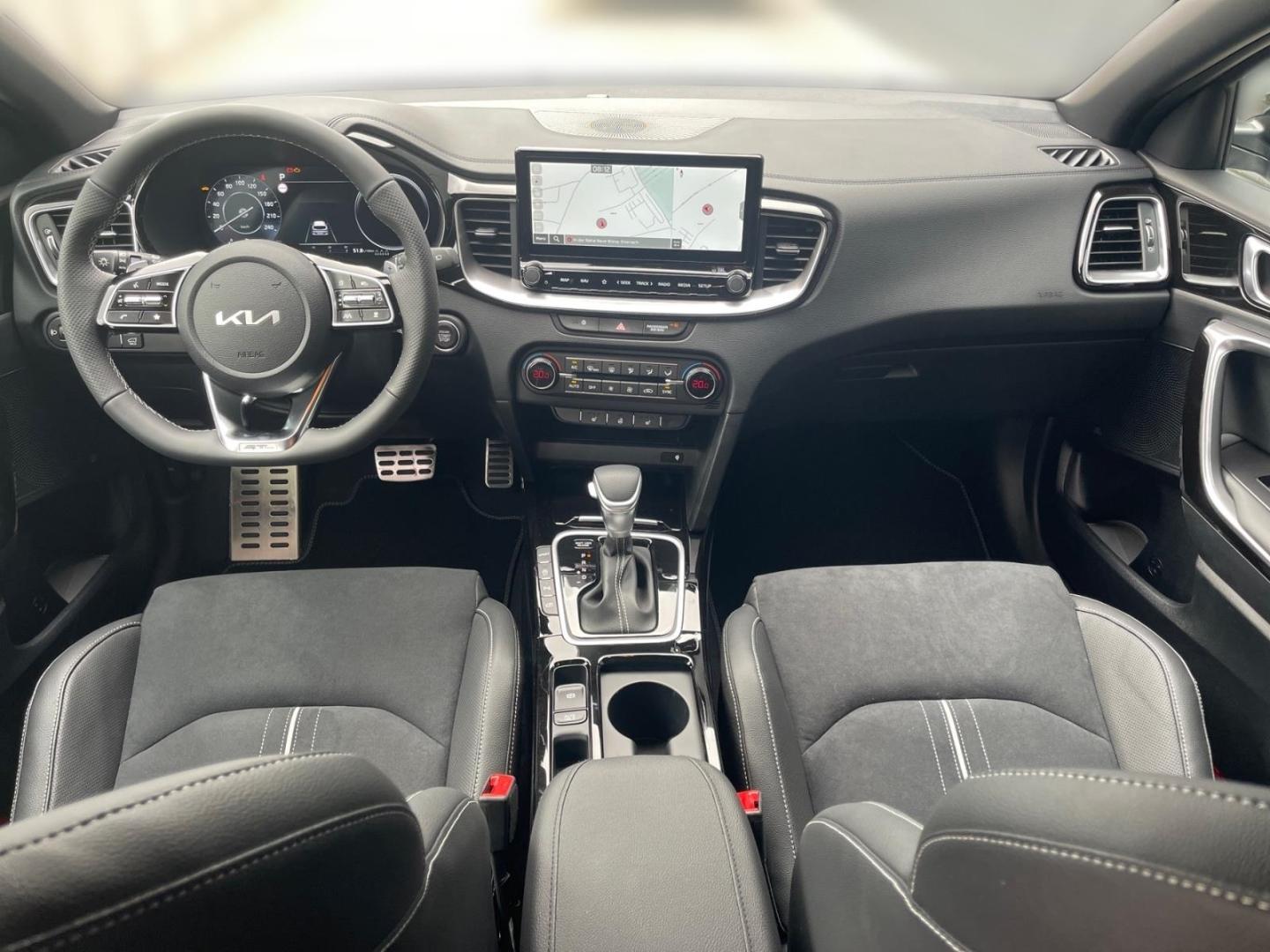 Kia Ceed_sw 1.5T DCT GT-Line Leder Techno Performanc