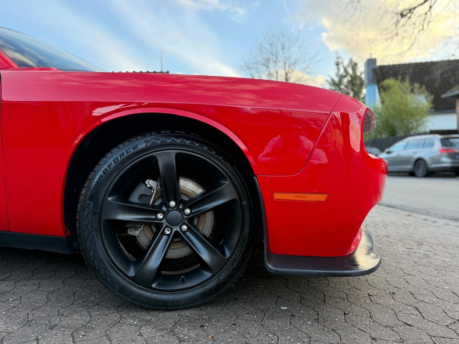 Dodge Challenger 5,7 V8*SRT KIT*LEDER*NAVI*KEYLESS*GARNTIE*SERVIC, миниатюра 17