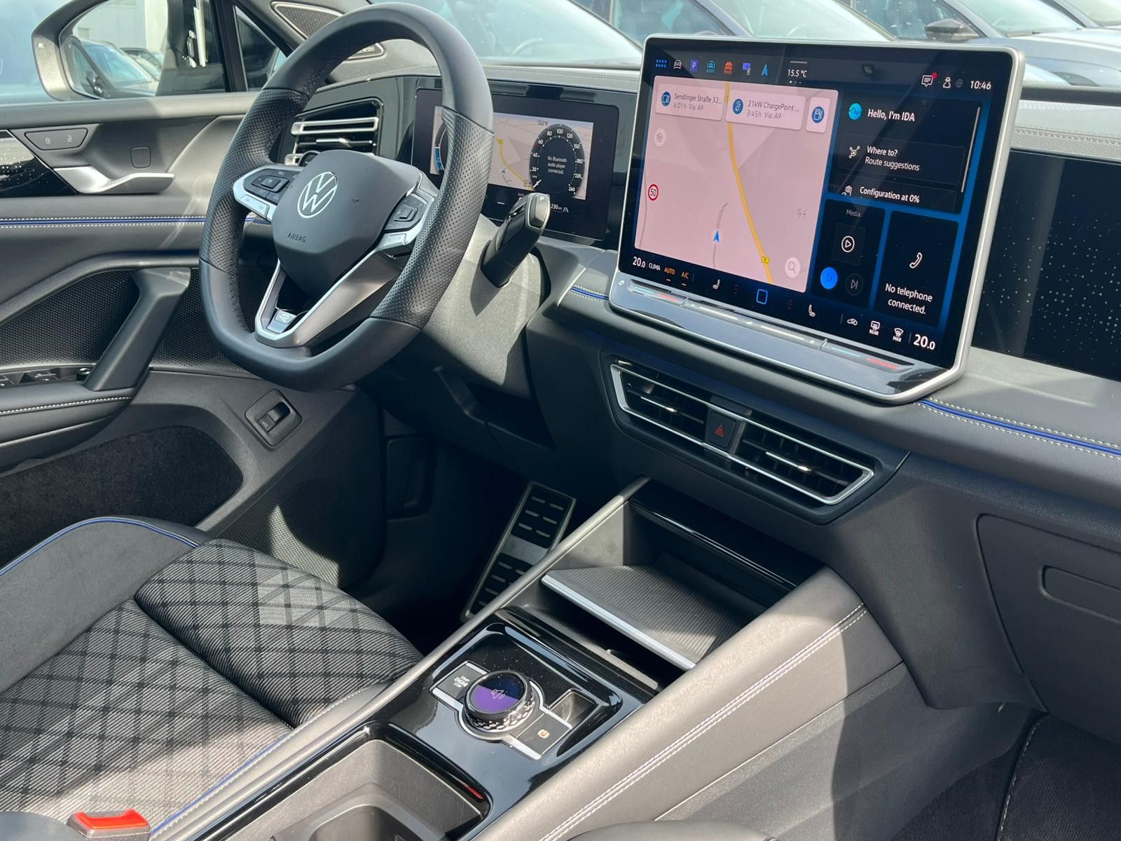 Изображение автомобиля Volkswagen Tiguan 2.0 TDI 4M R-Line PANO*H&amp;K*AHK*MATRIX*20"