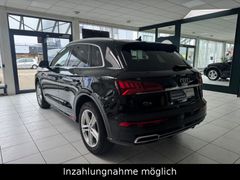 AUDI Q5 quattro sport Sline/PANO/CAM/LED/NAVI/1.HAND/