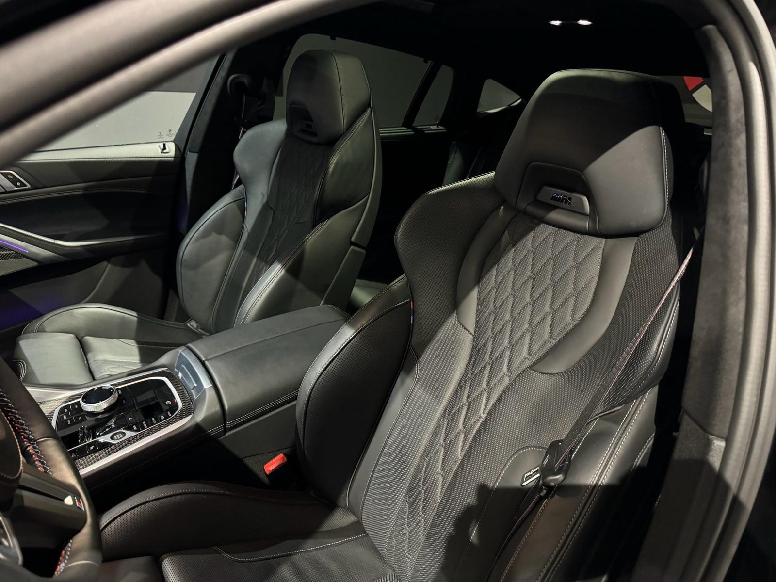 BMW X6 M60i xDrive FULL OPTION*CARBON*M SITZE – 3