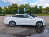 Jaguar XJ Premium Luxury 3.0 V6 Diesel S Premium Luxury - weiße Jaguar XJ