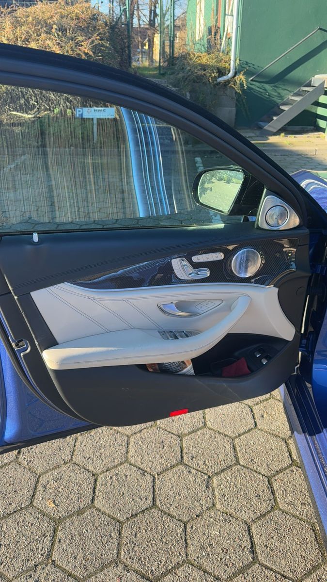 MERCEDES-BENZ E 63 AMG Mercedes-AMG E 63 S 4MATIC+ Autom. ...