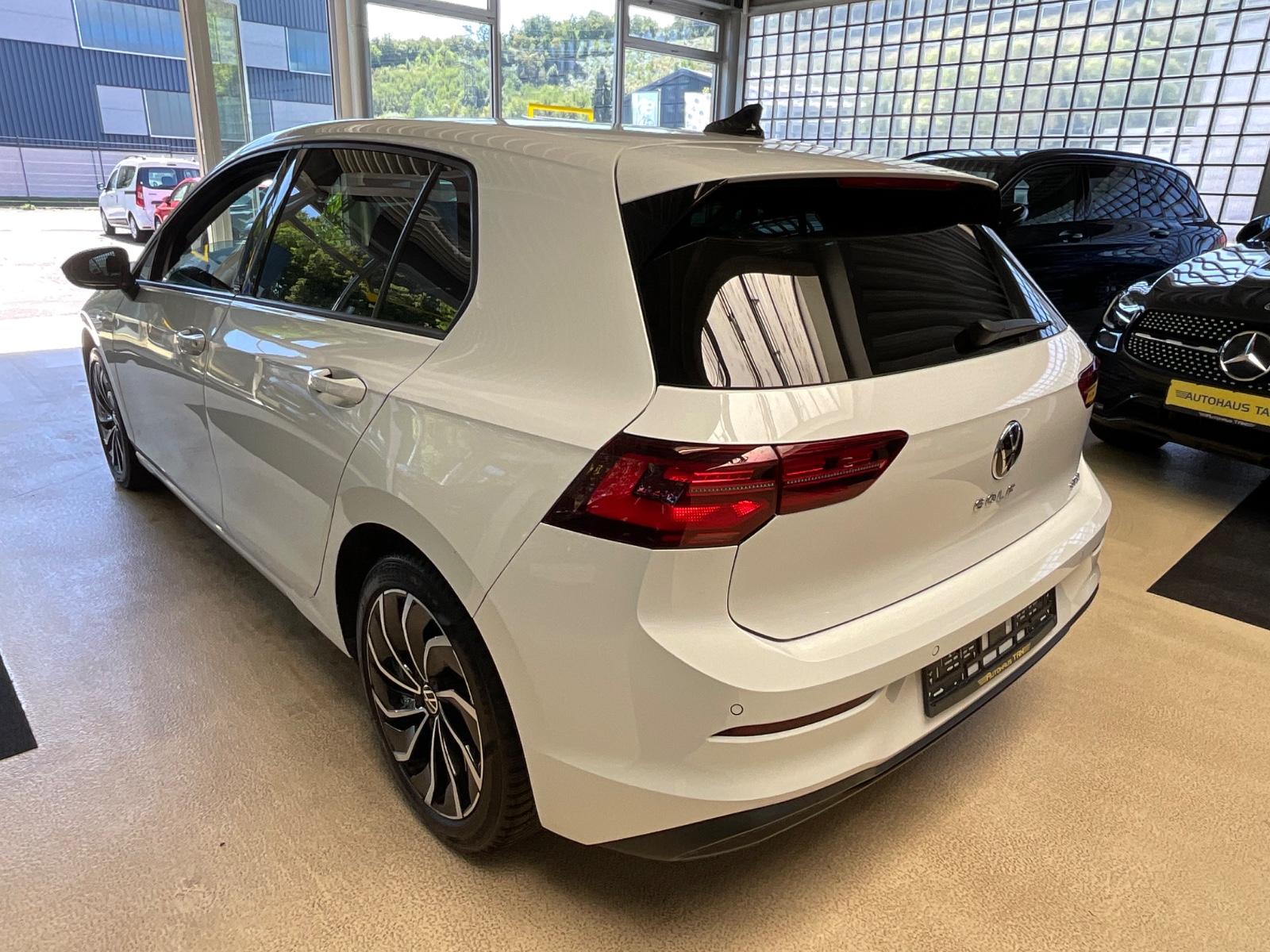Volkswagen Golf VIII Lim. United eTSI, миниатюра 6