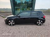 Volkswagen Golf 2.0 TSI DSG 3p. GTI valuto usato/scambio - : Sportwagen, Usa