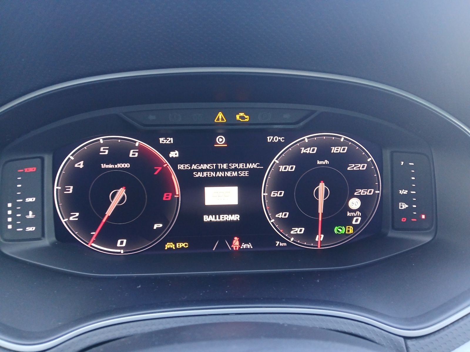 Fahrzeugabbildung SEAT Ibiza Road Edition TSI DSG LED ACC Navi RFK SH A