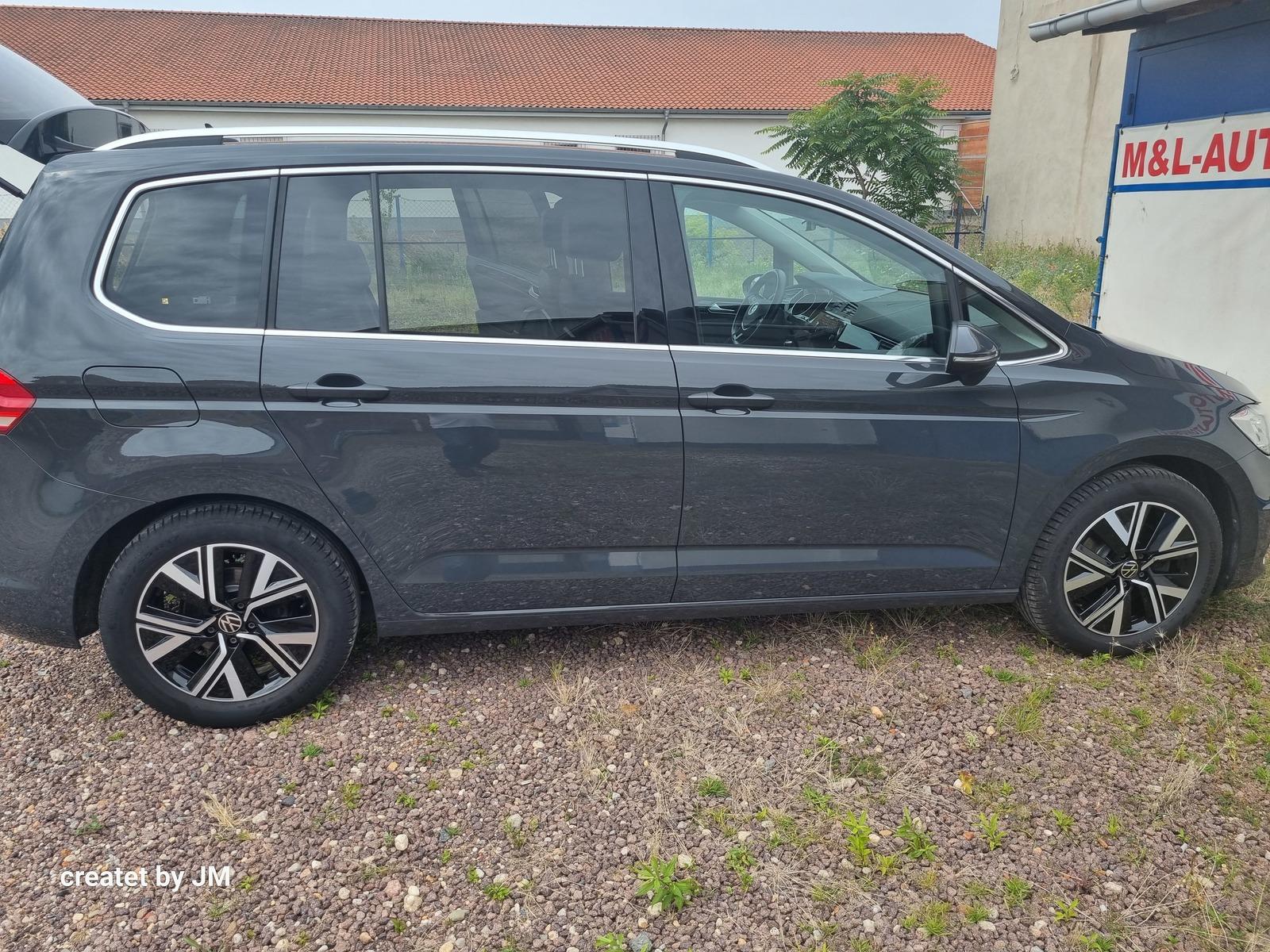Volkswagen Touran 7 Sitze Highline STANDHEIZUNG DSG AZV