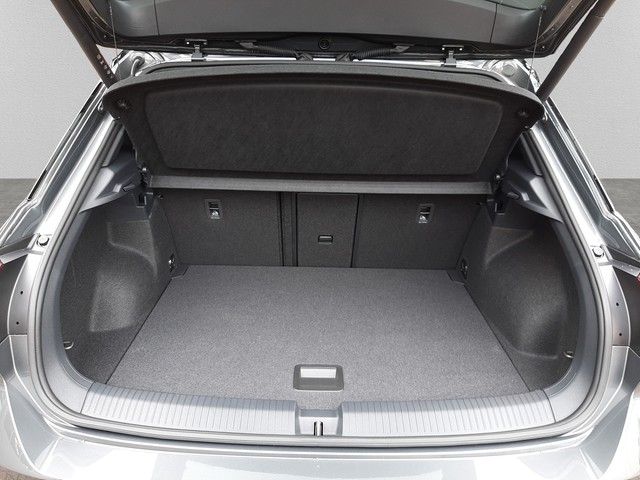 Fahrzeugabbildung Volkswagen T-Roc Black Style 1.5TSI DSG AHK Matrix Massage