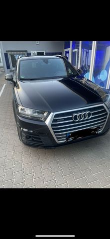 Audi q7 voll Ausstattung alle  Reda  Lenkung