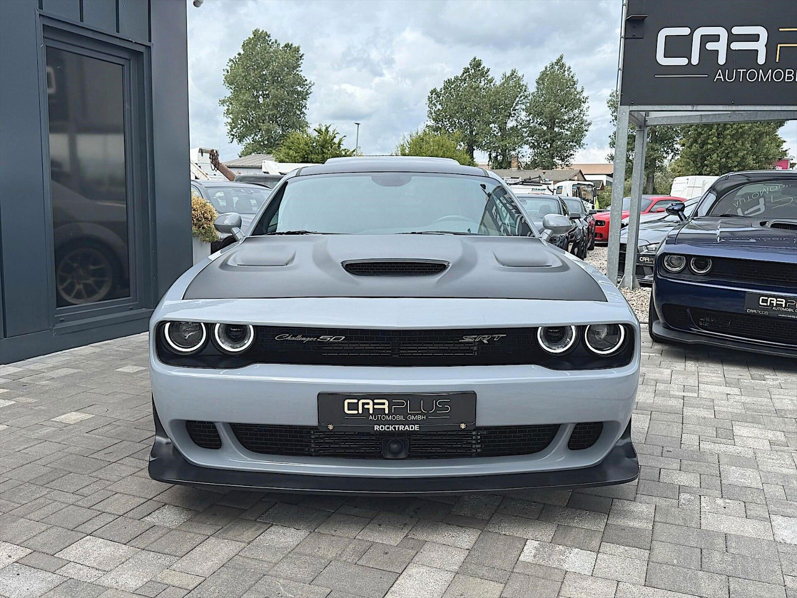 Fahrzeugabbildung Dodge Challenger 6.4 V8 SRT R/T SCATPACK WIDEBODY 50TH