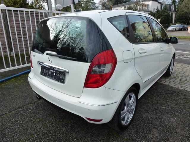 Mercedes-Benz A 180 AVANTGARDE Autom-Klima-94TKM-Sitzheizung A